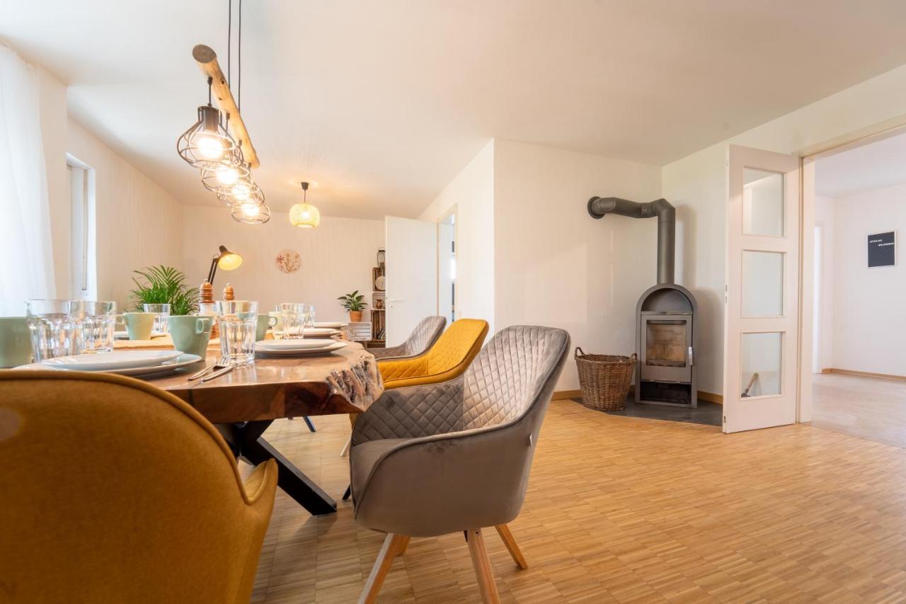 dreamcation - Ehemaliges Pfarrhaus, 3D-Tour, 4 SZ, Terrasse, BBQ, Küche, Garten, 140qm Kelheim Exterior foto